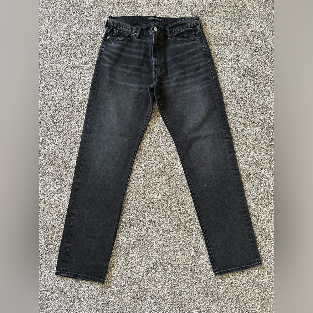 Men’s Abercrombie & Fitch 34 NWOT